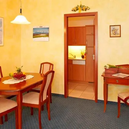 Apartment Seeschloss 01 Heringsdorf (Usedom)